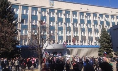 Updates from Eastern Ukraine, April 8, 2014
