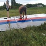 Breaking News:Malaysian plane crashes on Ukraine-Russia border ~~