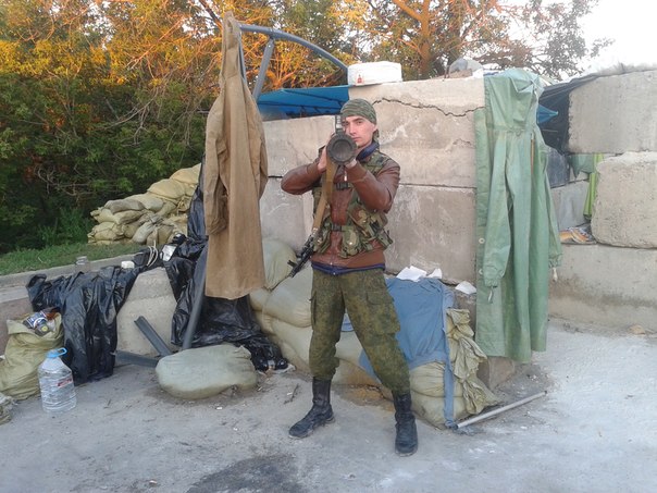 Russian soldier posts gory photos of victims online ~~