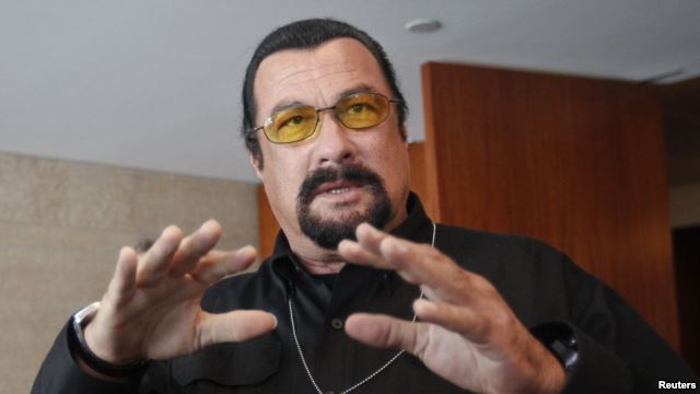 Steven Seagal performed in Crimea, supports pro Russian separatists