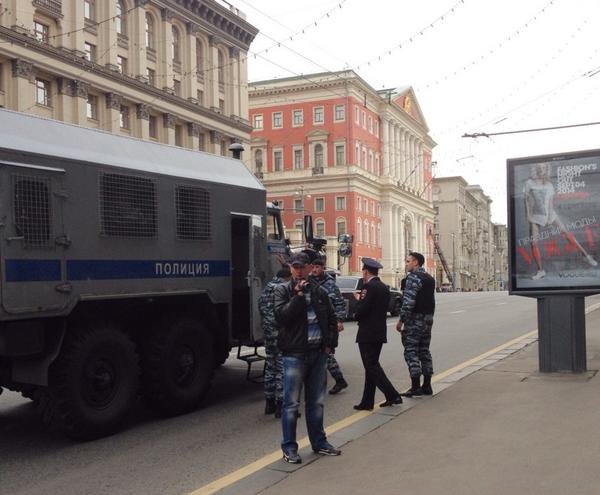 Moscow police make arrests during series of protests against war in Ukraine ~~