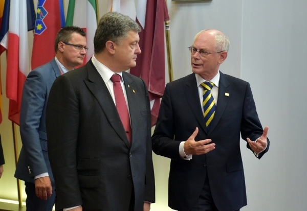 Poroshenko scares Europe with the point of no return