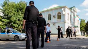 Enteignung und Vertreibung: Der Medschlis der Krimtataren hat 24 Stunden um zu verschwinden