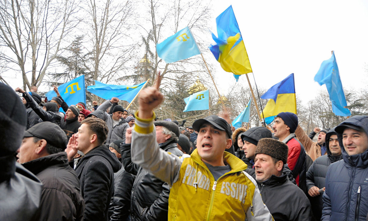 Crimean Tatars protest the Russian occupation