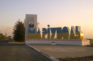Mariupol’s three lines of defence: Azov battalion, the volunteers and the kids