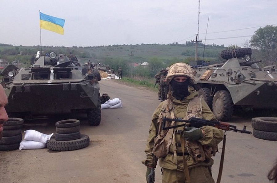 Channel 5: Terrorists attack Ukrainian contingent near Debaltseve, resulting in many casualties