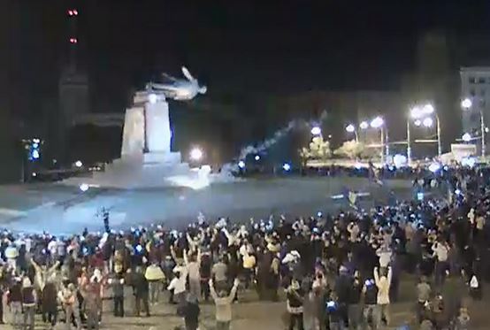 Kharkiv says good bye to largest Lenin statue in Ukraine