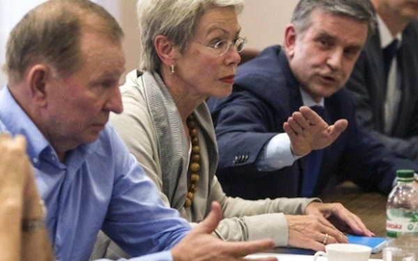 Die Ukraine und die prorussischen “Rebellen” unterzeichnen das Minsker Memorandum über die Waffenruhe (Wortlaut der neun Punkte)