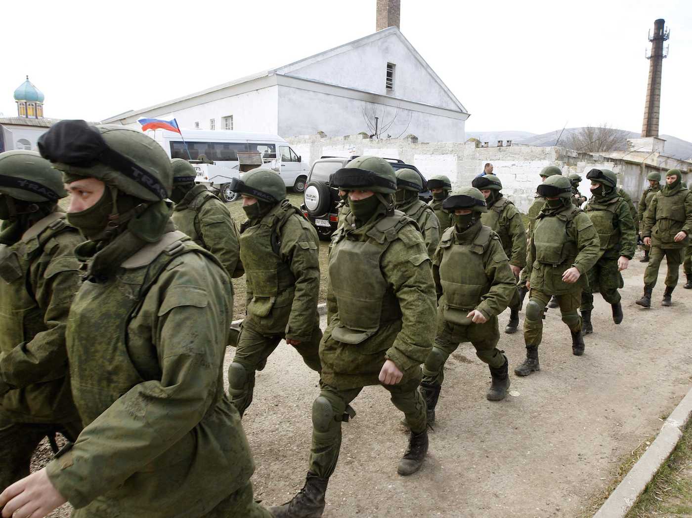 Russian army invading Crimea, Ukraine
