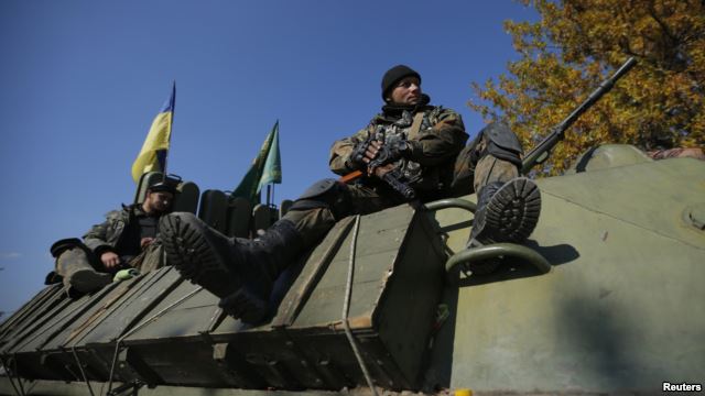 Who is discrediting the Ukrainian army on freed territories? 