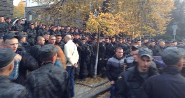 Protests of enlisted servicemen near Verkhovna Rada set up by Russian FSB