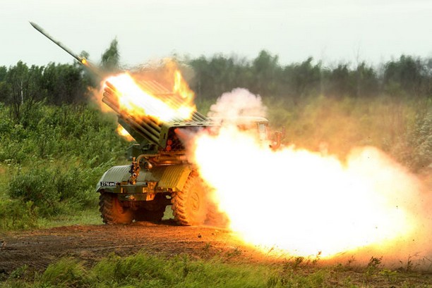 Pro Russia terrorists in east Ukraine violate cease fire regime 1,300 times in a month