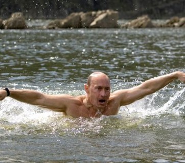 Putin awarded FINA prize for his contribution to brotherhood between nations
