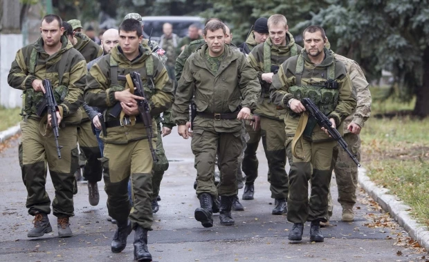 In Russia, a large scale recall of soldiers from leave has begun, while in Donbas the terrorists are fortifying their artillery systems