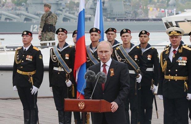 Putin in the occupied Sevastopol celebrating the Russian Anschluss of Crimea from Ukraine. May 2014. (Image: EPA/UPG)