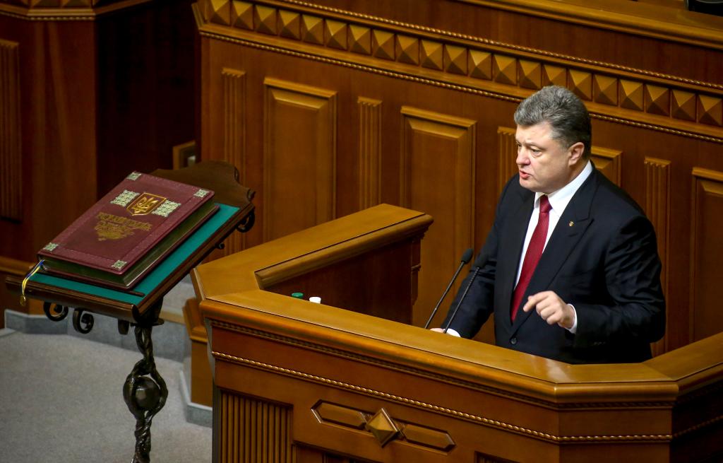 Poroshenko wants a foreigner to head up anti corruption bureau
