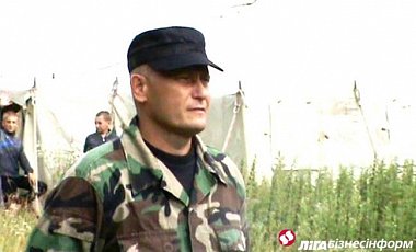 Yarosh wounded at Donetsk airport