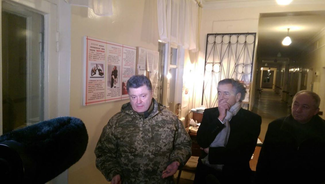 French philosopher Bernard-Henri Levy flies to Kramatorsk with Poroshenko to support Ukrainians ~~
