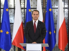 Polish statesman rejects claims that Russians were repressed in Ukraine
