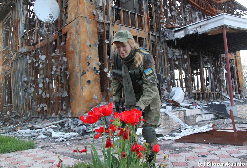 Spring in the village of Pisky near Donetsk airport completely destroyed during the Russian aggression against Ukraine (Image: Olena Bilozerska, Bilozerska.info).