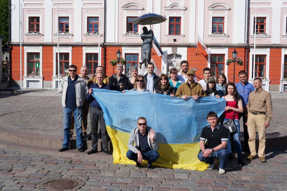 Second batch of Ukrainian combat medics returns from training in Estonia ~~