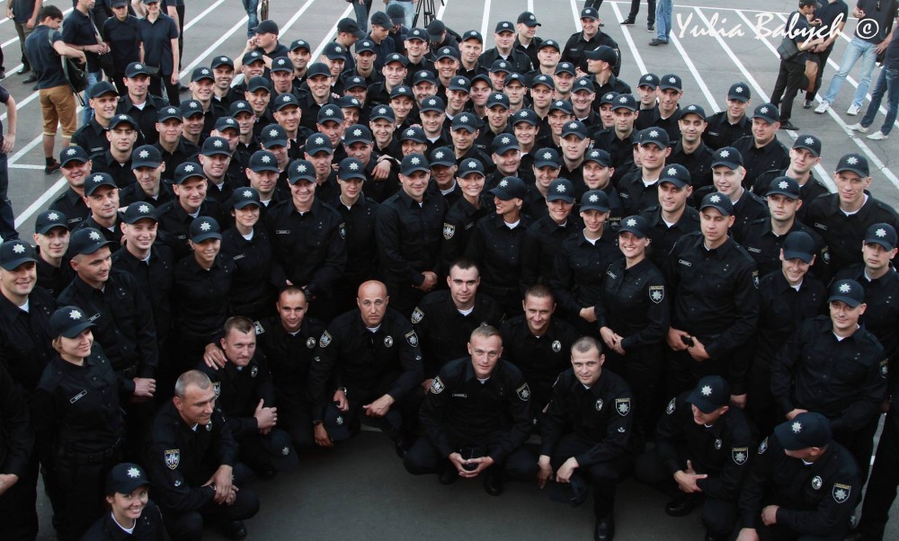 Spell our name with a ‘mi’: Ukrainian law enforcement and the new patrol police ~~
