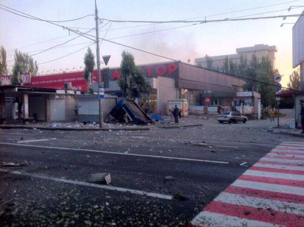 Troubling escalation in Donetsk: heavy weapons back after “DNR” shells own city and blames Ukraine ~~