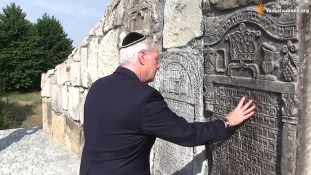 Ukraine remembers the “forgotten” Holocaust victims
