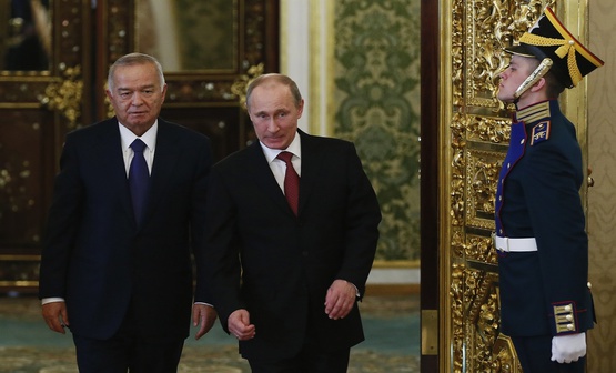 Putin with Karimov in the Kremlin (Image: http://nr2.com.ua)
