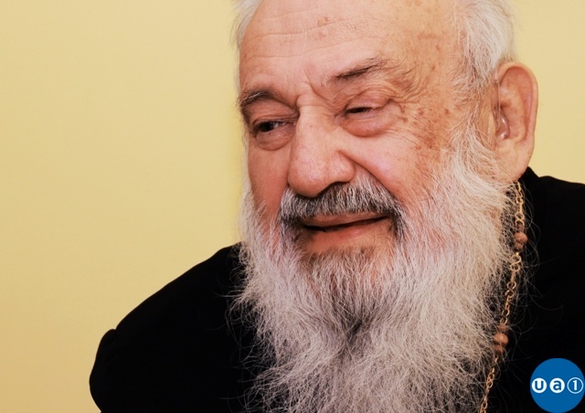 Ukrainian archbishop: If only instead of complaining people set themselves to work!