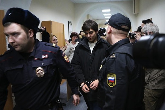 New Normal in Russia: Putin Critics Punished with Harsh Prison Terms
