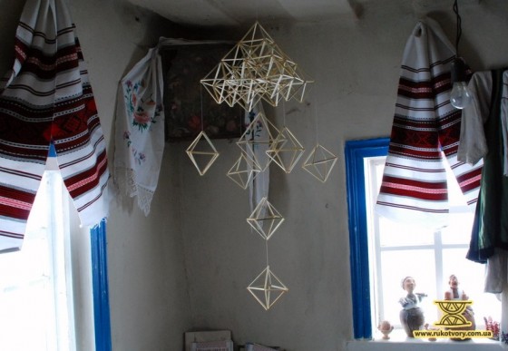 Catholic priest reconstructs Ukraine’s prehistoric Christmas traditions ~~