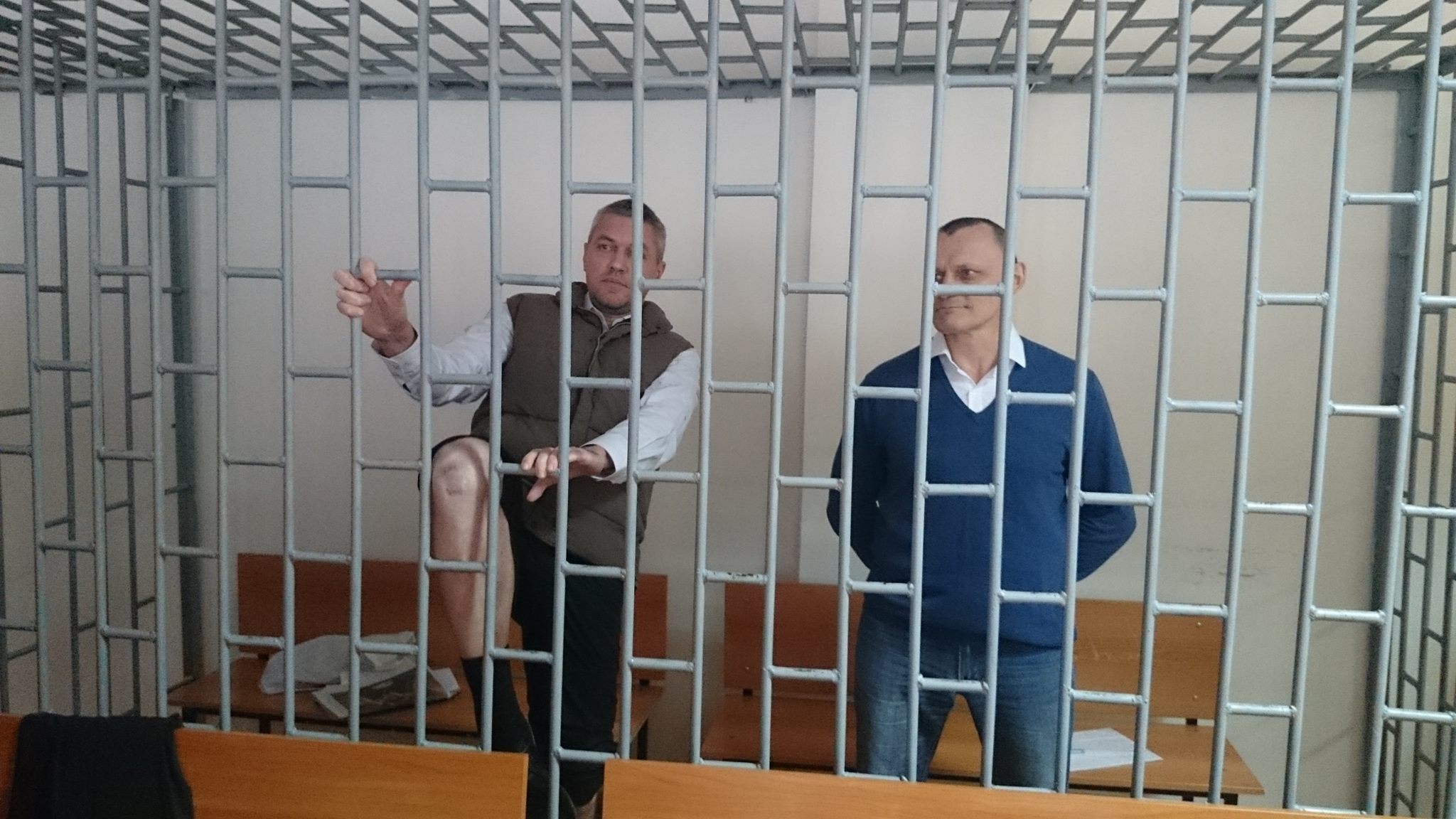 Russia’s “Chechen” show trial of Ukrainians, explained | #LetMyPeopleGo