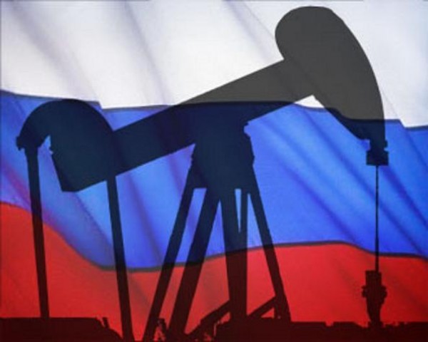 A new “scissors crisis” in Russia: Oil prices up but GDP down