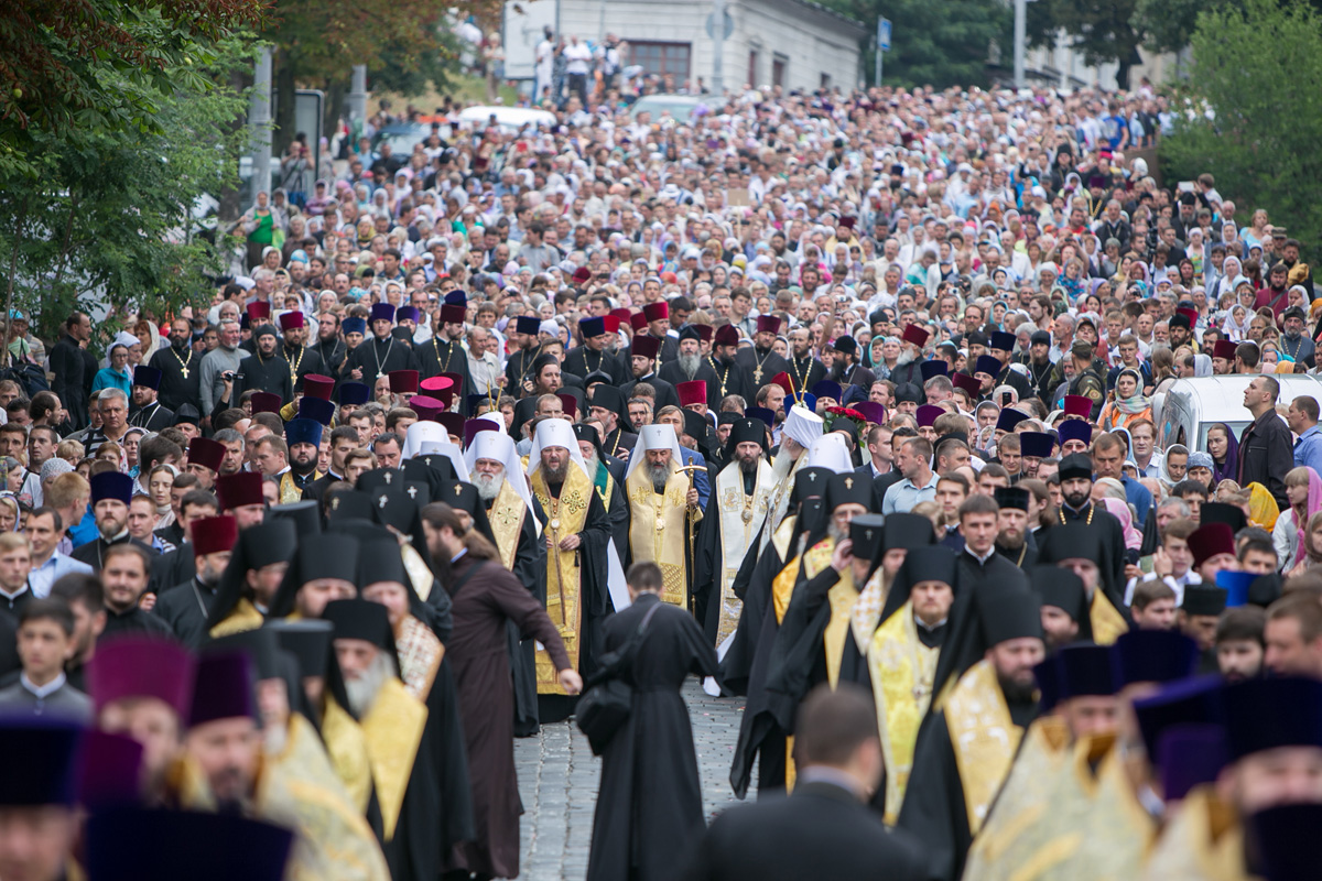 Orthodox procession in Ukraine ‘not a road to Kyiv but to Constantinople,’ Portnikov says