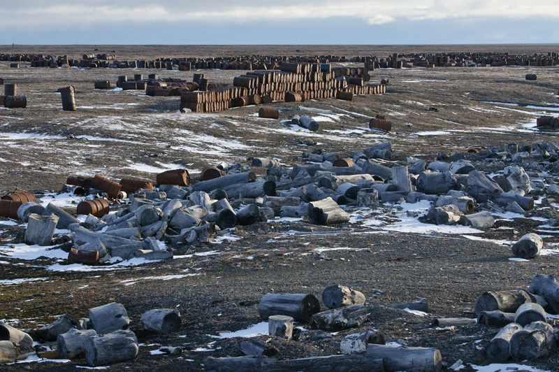 Fuel and chemical barrels abandoned in the Russian Far North (Image: social media)