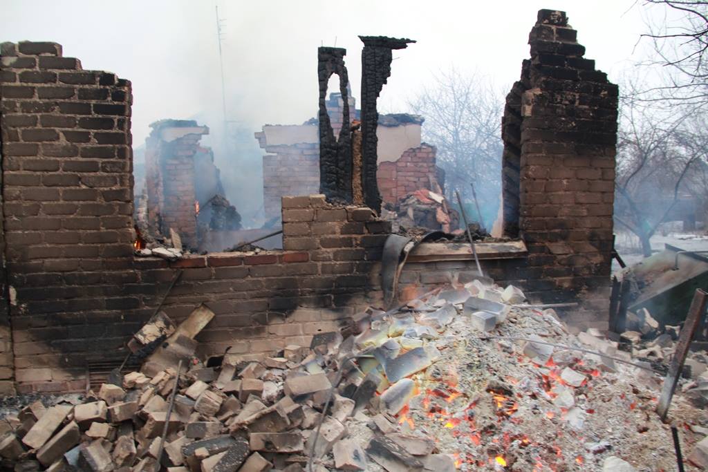 OSCE under fire. Savchenko in Donetsk. 92 attacks on Ukrainian positions, 16 WIA #DonbasReports ~~