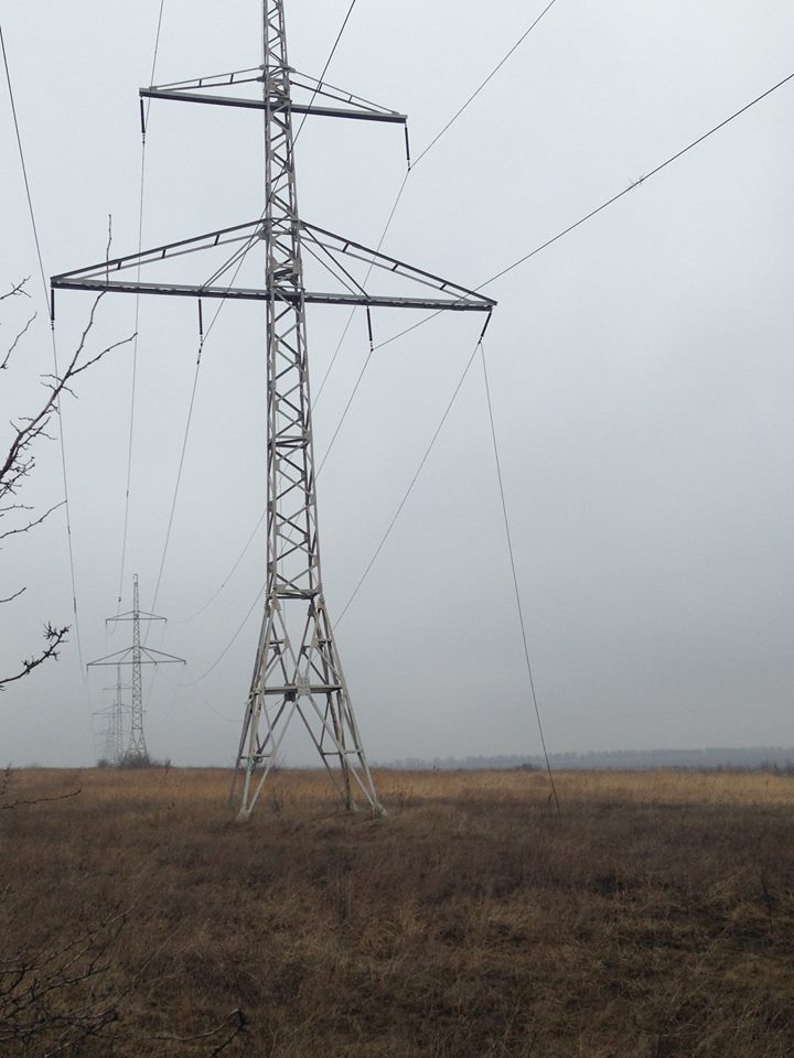 Avdiivka again without electricity amid shelling. Donbas blockade continues #DonbasReports ~~