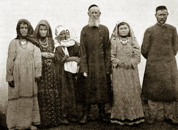 The Meshchera, an ethnicity composing modern-day Russians. Photo of 1897.