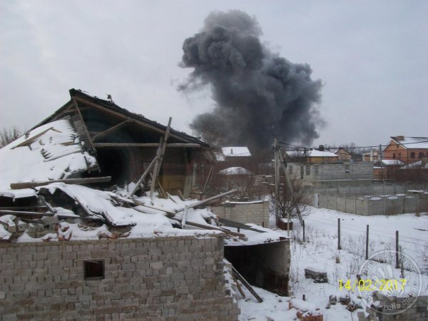 Donbas report: explosion in Donetsk, 52 attacks, no military casualties, Alchevsk stops iron production ~~