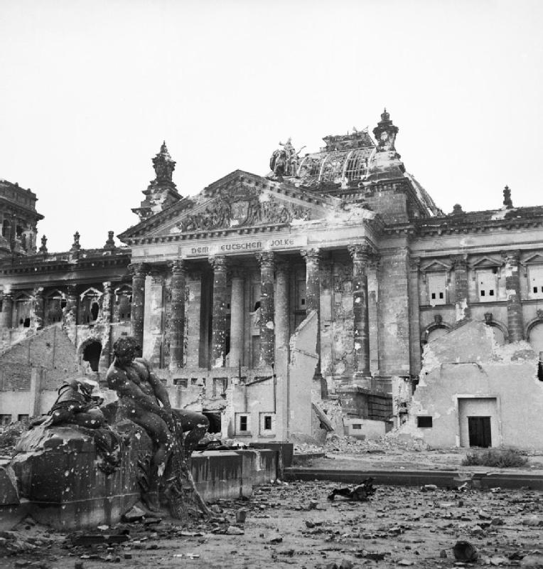 The Reichstag after its capture by the Soviet troops, 3 June 1945 (Image: Wikipedia)