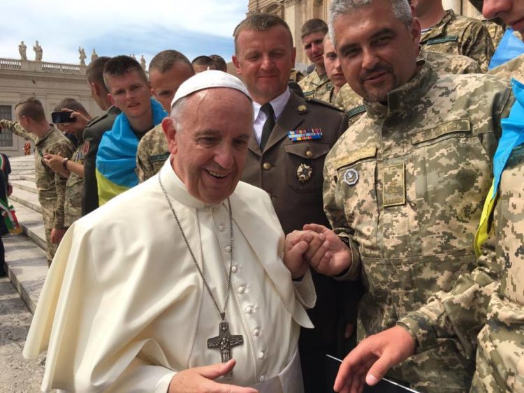 Pope Francis met with Ukrainian servicemen in Vatican