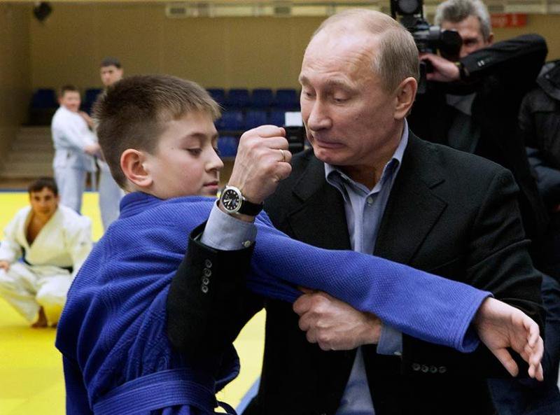 Putin has never grown out of childish belief that force is enough, Yakovenko says