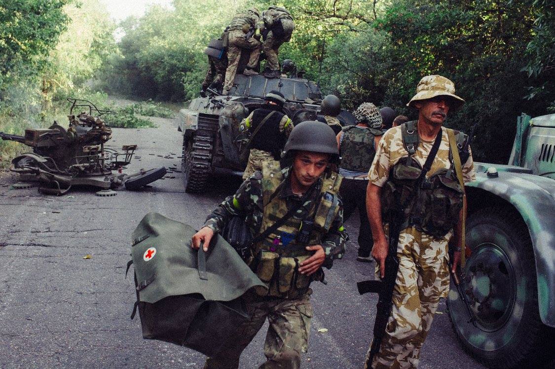 Probe into Ukraine’s largest military defeat at Ilovaisk pins blame on Russian invasion, admits mistakes ~~