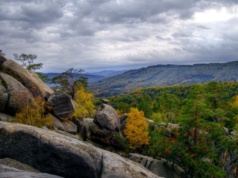 Discover Dovbush rocks: Ukraine’s very own Stonehenge - Euromaidan Press