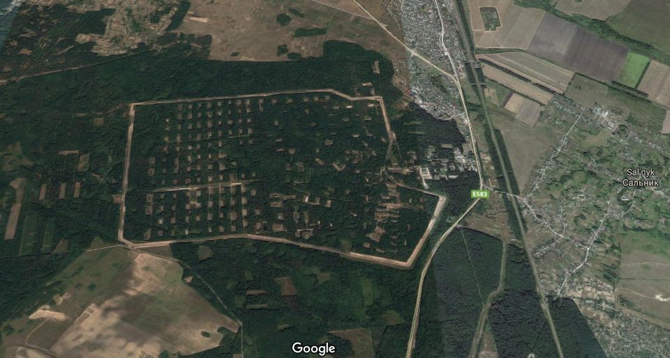 Ukraine’s second biggest munitions depot on fire, 30’000 evacuated ~~