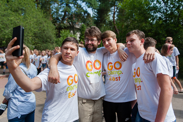 GoCamp looking for volunteers to teach English to Ukrainian kids
