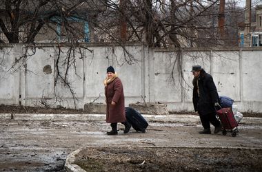 “Visitors” from Russia pushing out Donbas locals and taking over housing