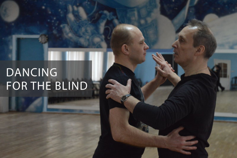 Dances that heal: Ukrainian teacher helps the blind to adapt to life