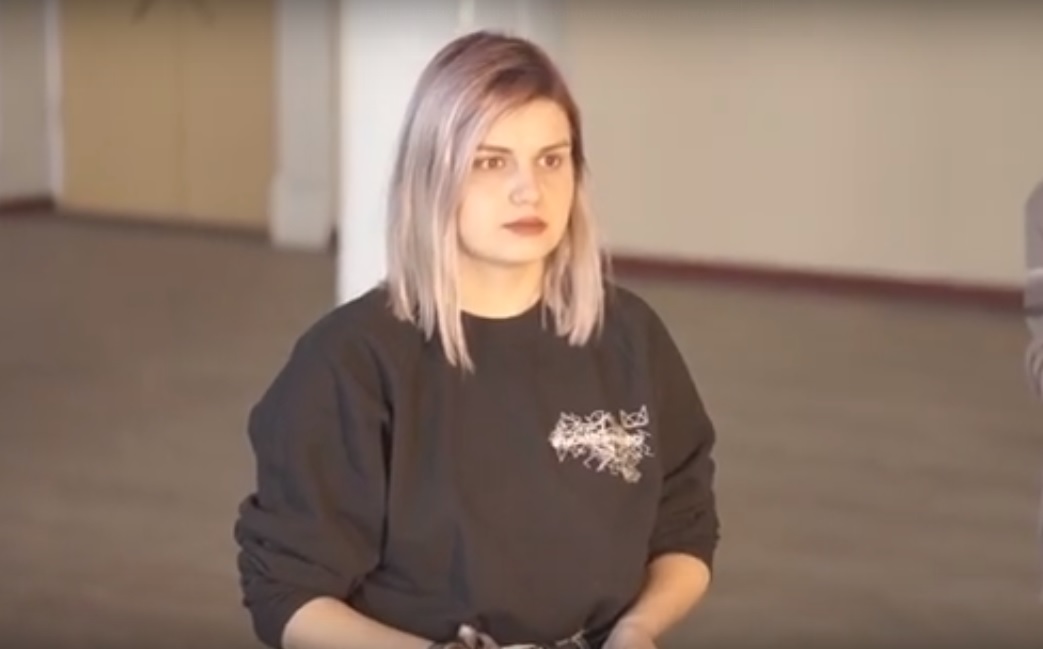The story of Yevheniya, a theater director who teaches children at the frontline/#Being20